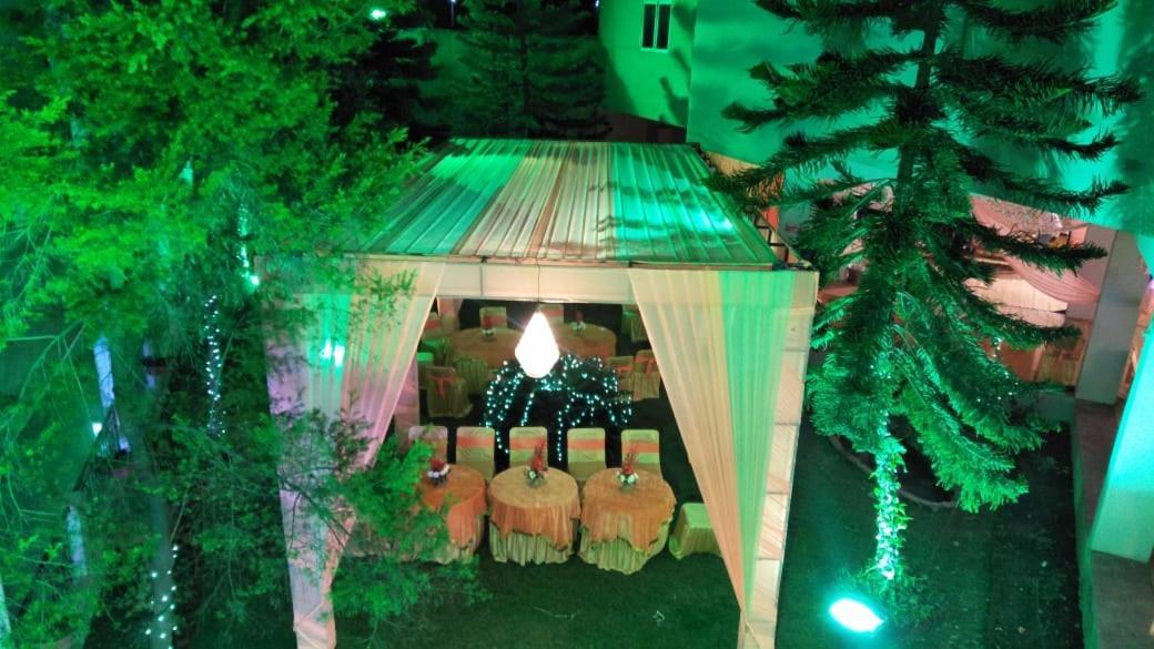 Kanara Hotel Bhīm Tāl Exterior foto